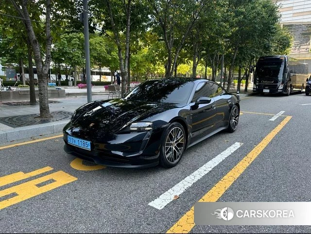 Porsche Taycan 2022 Черный из Кореи