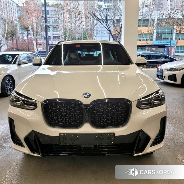 BMW X4 (G02) 2025 Белый из Кореи