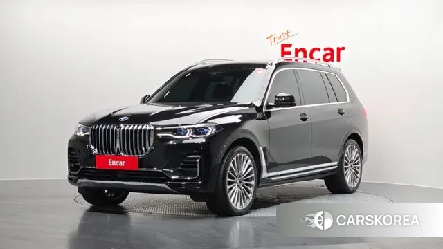 BMW X7 (G07) 2021 Черный из Кореи