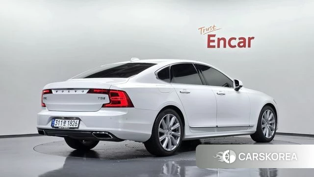 Volvo S90 2019 Белый из Кореи
