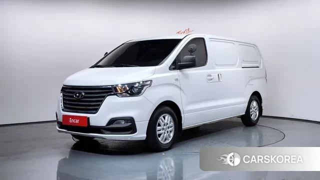 Hyundai The New Grand Starex 2021 Белый из Кореи