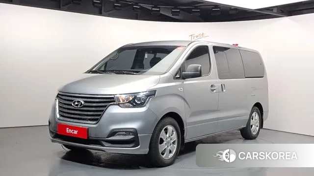 Hyundai The New Grand Starex 2020 Серебристо-серый из Кореи