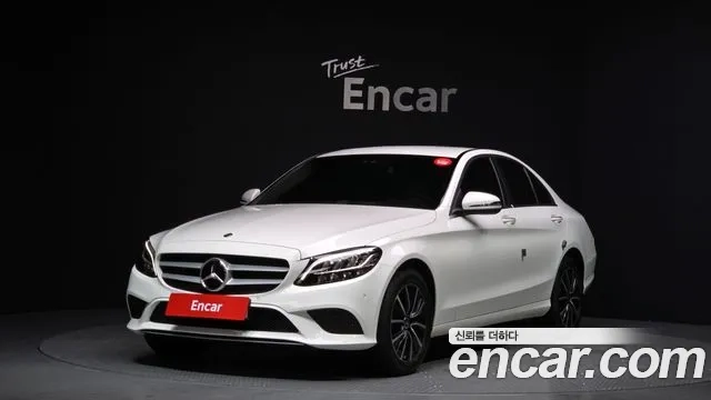 Mercedes-Benz C-Class W205 2020 Белый из Кореи