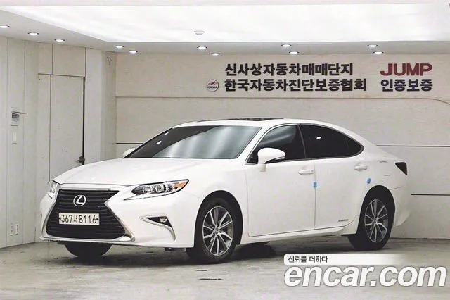 Lexus New ES300h 2018 Белый из Кореи