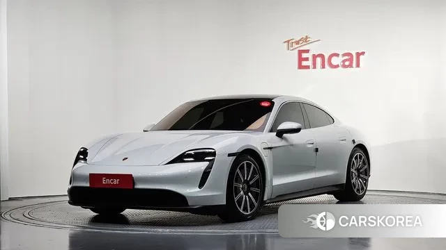 Porsche Taycan 2021 Белый из Кореи