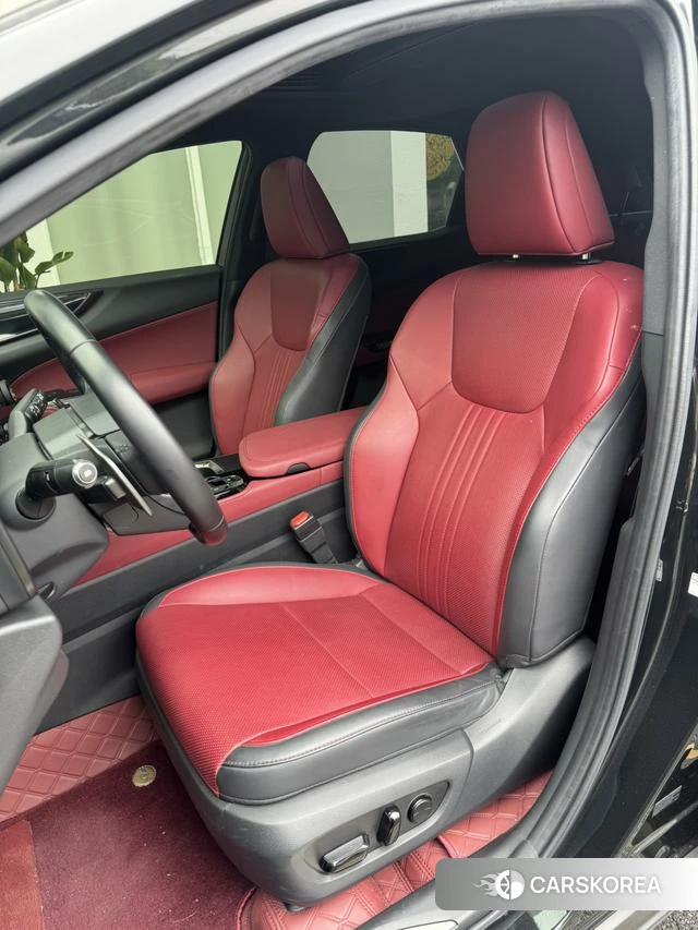 Lexus NX 2024 Черный из Китая