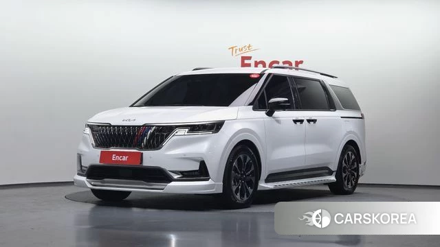 Kia Carnival 4th generation 2023 Белый из Кореи