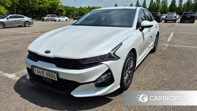 Kia K5 3rd generation 2021 Белый из Кореи