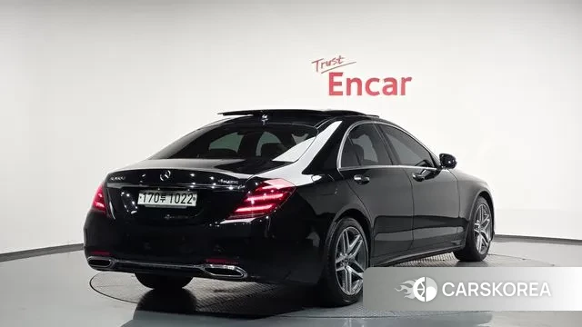 Mercedes-Benz S-Class W222 2019 Черный из Кореи