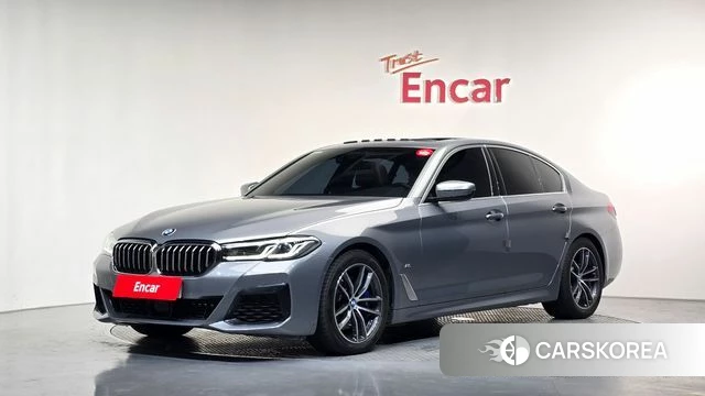 BMW 5 Series (G30) 2023 Серый из Кореи