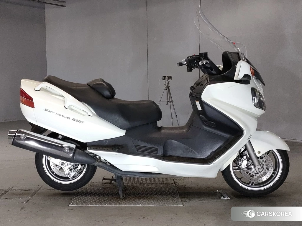 Проданный Suzuki SKYWAVE 650LX 2011 из Японии, фото 2