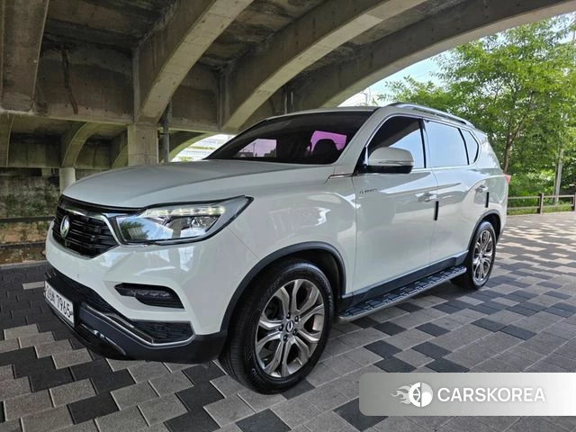 Ssangyong G4 Rexton 2018 Белый из Кореи
