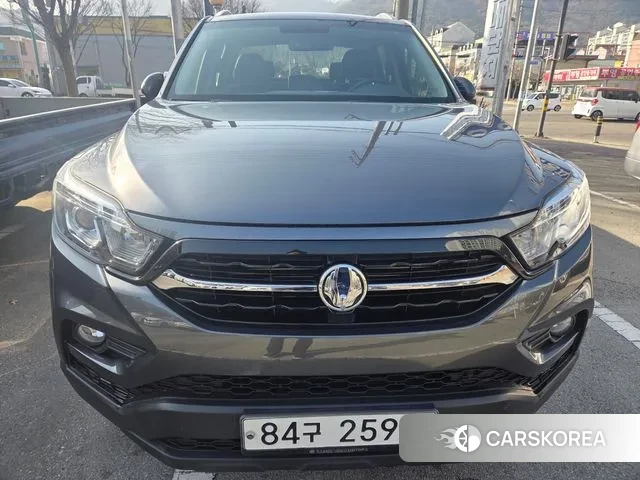 Ssangyong Rexton Sports 2018 Серый из Кореи