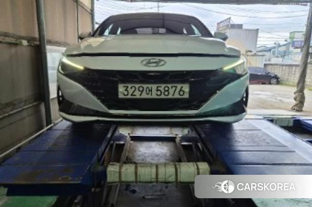 Hyundai Avante (CN7) 2022 Белый из Кореи