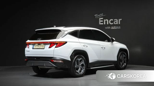 Hyundai Tucson (NX4) 2021 Белый из Кореи