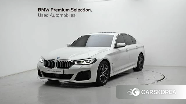 BMW 5 Series (G30) 2022 Белый из Кореи