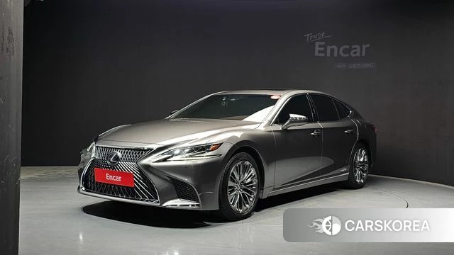 Lexus LS500h 5th generation 2018 Серый из Кореи