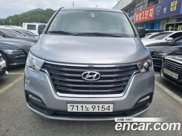 Hyundai The New Grand Starex 2020 Серебристо-серый из Кореи