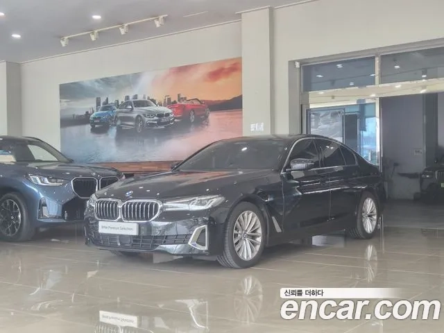 BMW 5 Series (G30) 2023 Черный из Кореи