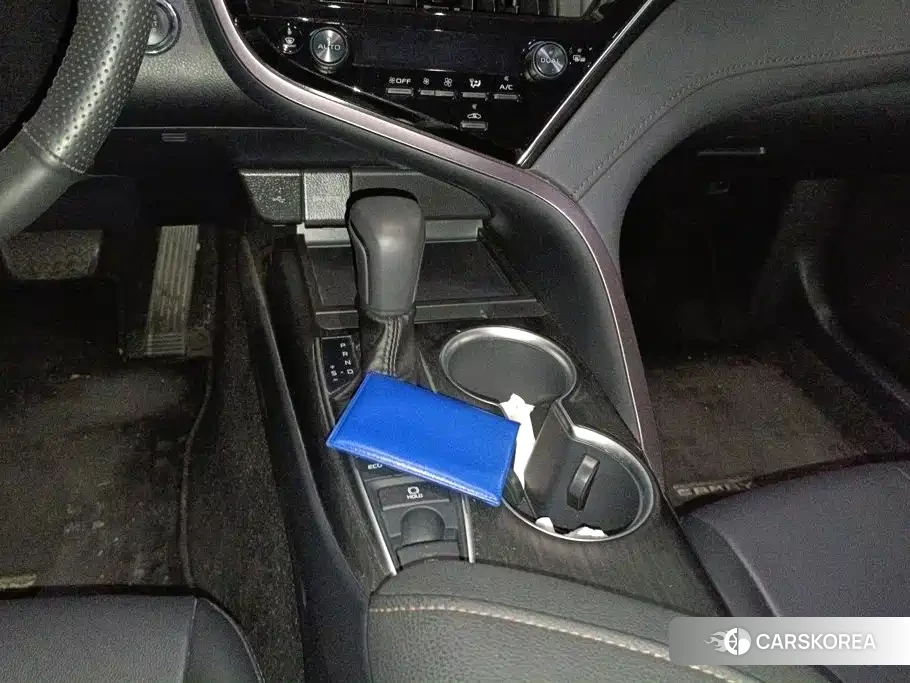 Toyota Camry 2023 Silver/gray из Китая