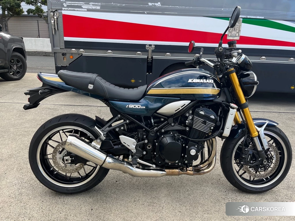 Проданный Kawasaki Z900RS 2023 из Японии