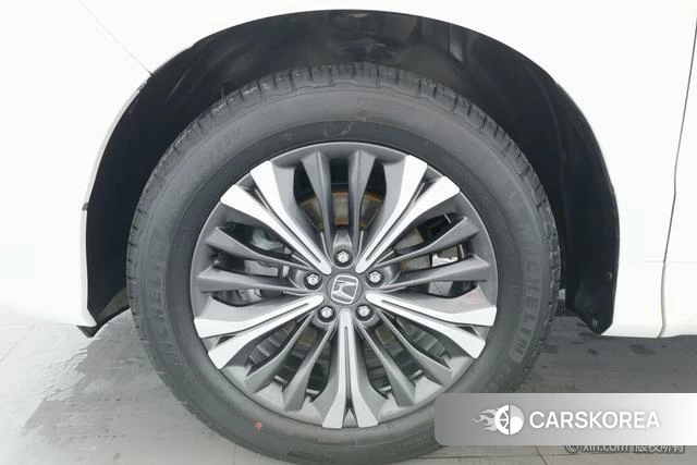 Honda UR-V 2023 Белый из Китая