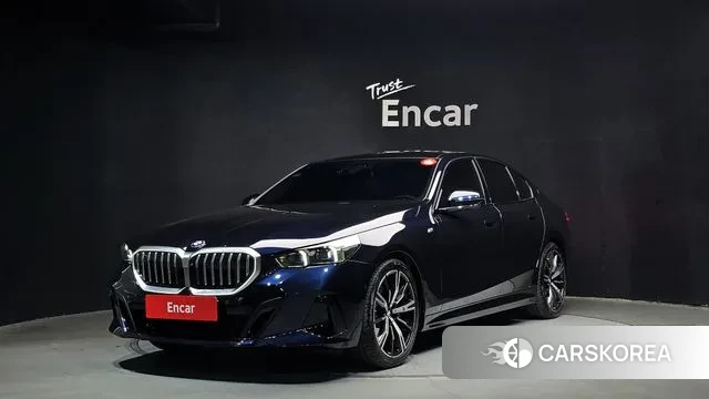 BMW 5 Series (G60) 2025 Черный из Кореи