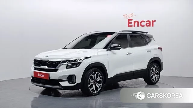 Kia Seltos 2020 Белый из Кореи