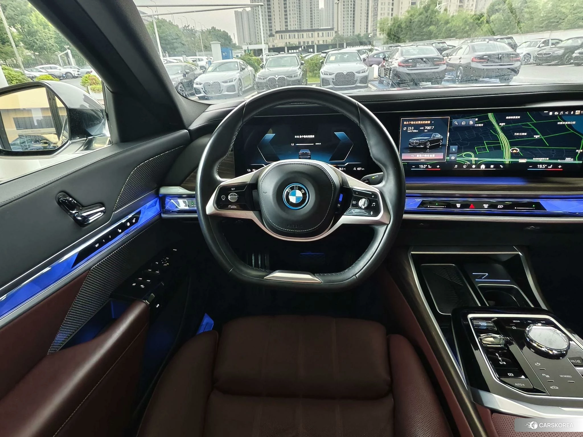 BMW i7 2023 Темно-серый из Китая