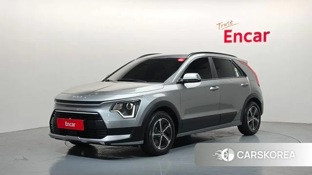 Kia Di Ol Nu Niro 2022 Серебристо-серый из Кореи