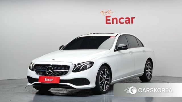 Mercedes-Benz E-Class W213 2020 Белый из Кореи