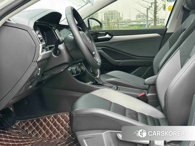 Volkswagen Sagitar 2022 Белый из Китая