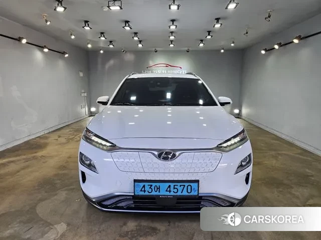 Hyundai Kona Electric 2018 Белый из Кореи