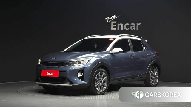 Kia Stonic 2019 Небесно-голубой из Кореи