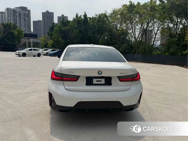BMW 3 series 2024 Белый из Китая
