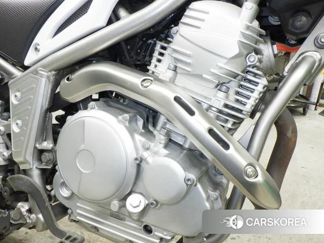 Engine photo