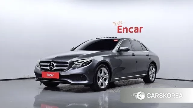 Mercedes-Benz E-Class W213 2018 Серый из Кореи