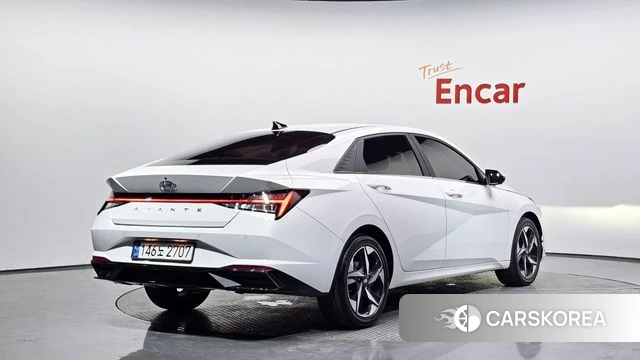 Hyundai Avante (CN7) 2020 Белый из Кореи
