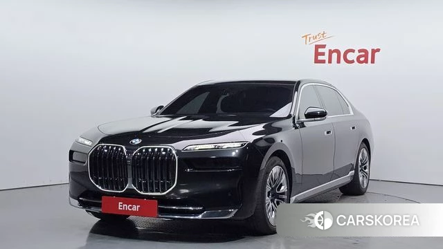BMW 7 Series (G70) 2023 Черный из Кореи