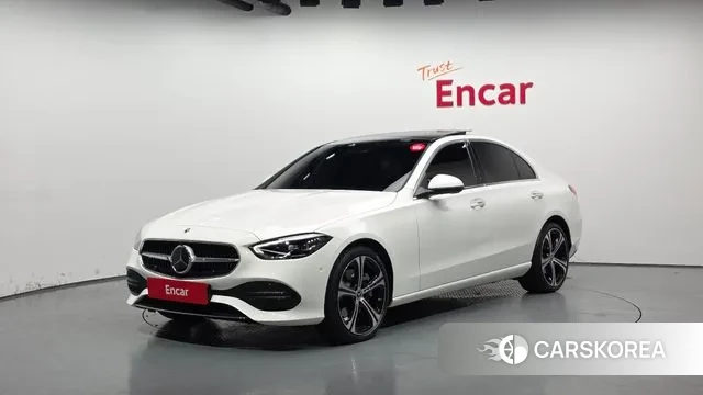 Mercedes-Benz C-Class W206 2023 Белый из Кореи