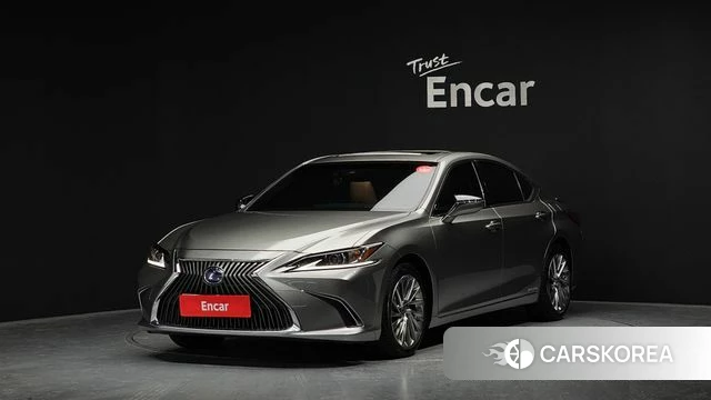 Lexus ES300h 7th generation 2020 Серебристо-серый из Кореи
