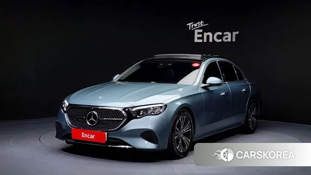 Mercedes-Benz E-Class W214 2024 Серебряный из Кореи