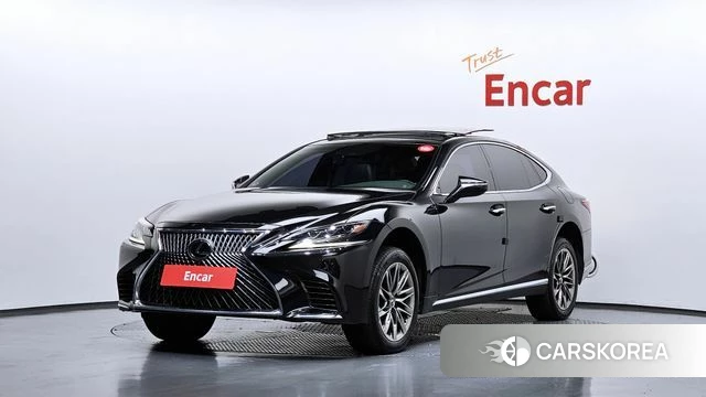 Lexus LS500 5th generation 2018 Черный из Кореи