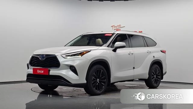 Toyota Highlander 4th Generation 2024 Белый из Кореи