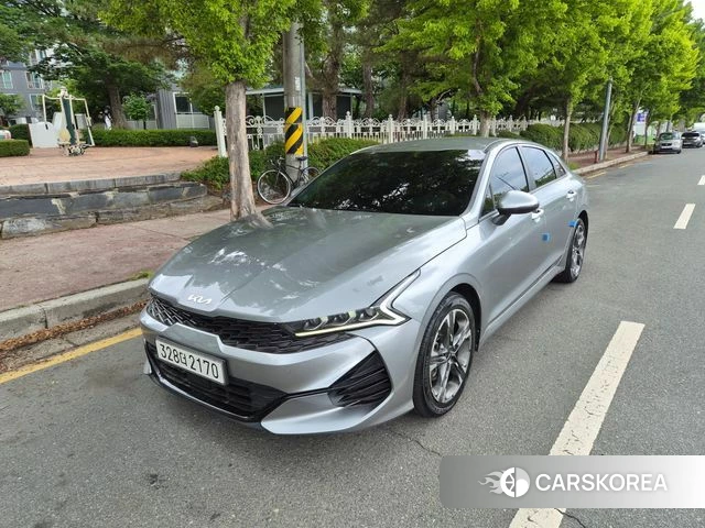 Kia K5 3rd generation 2022 Серый из Кореи