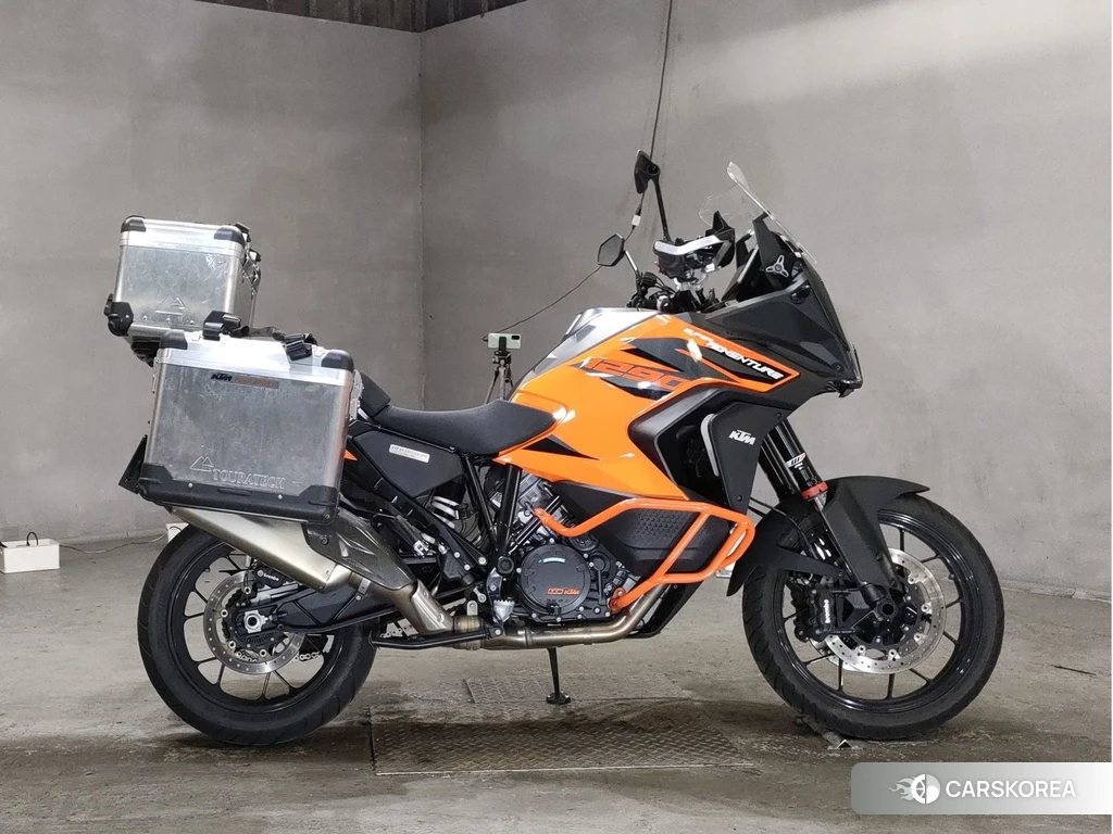Проданный KTM 1290 SUPER ADVENTURE S 2021 из Японии