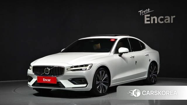Volvo S60 3rd generation 2024 Белый из Кореи