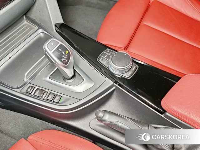 BMW 3 series GT 2021 Темно-серый из Китая