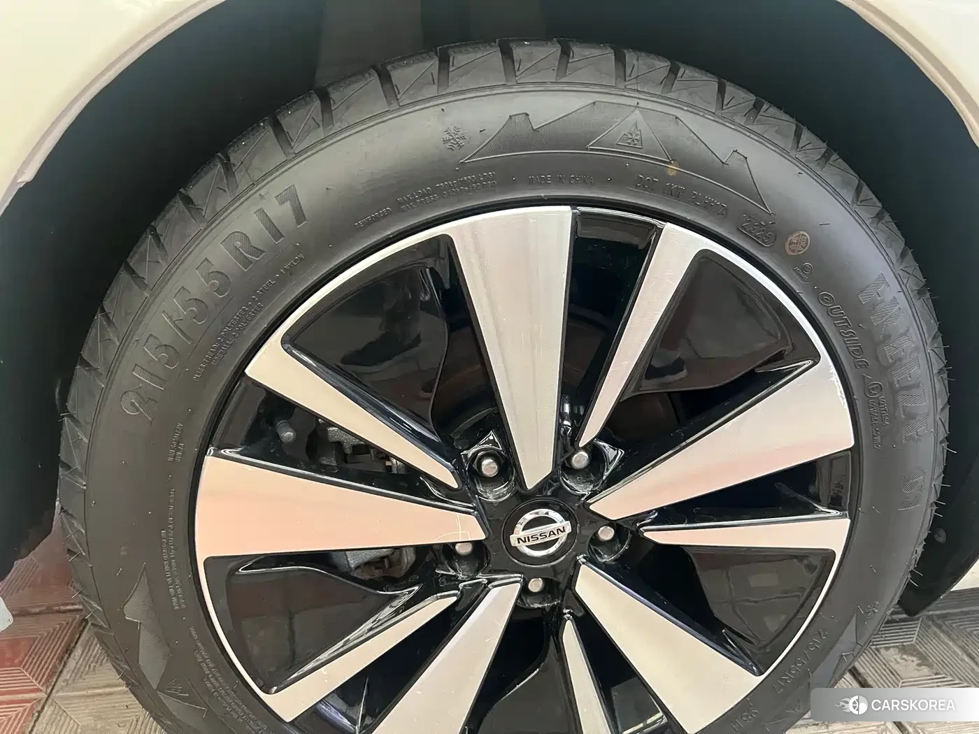 Nissan Altima 2022 Белый из Китая