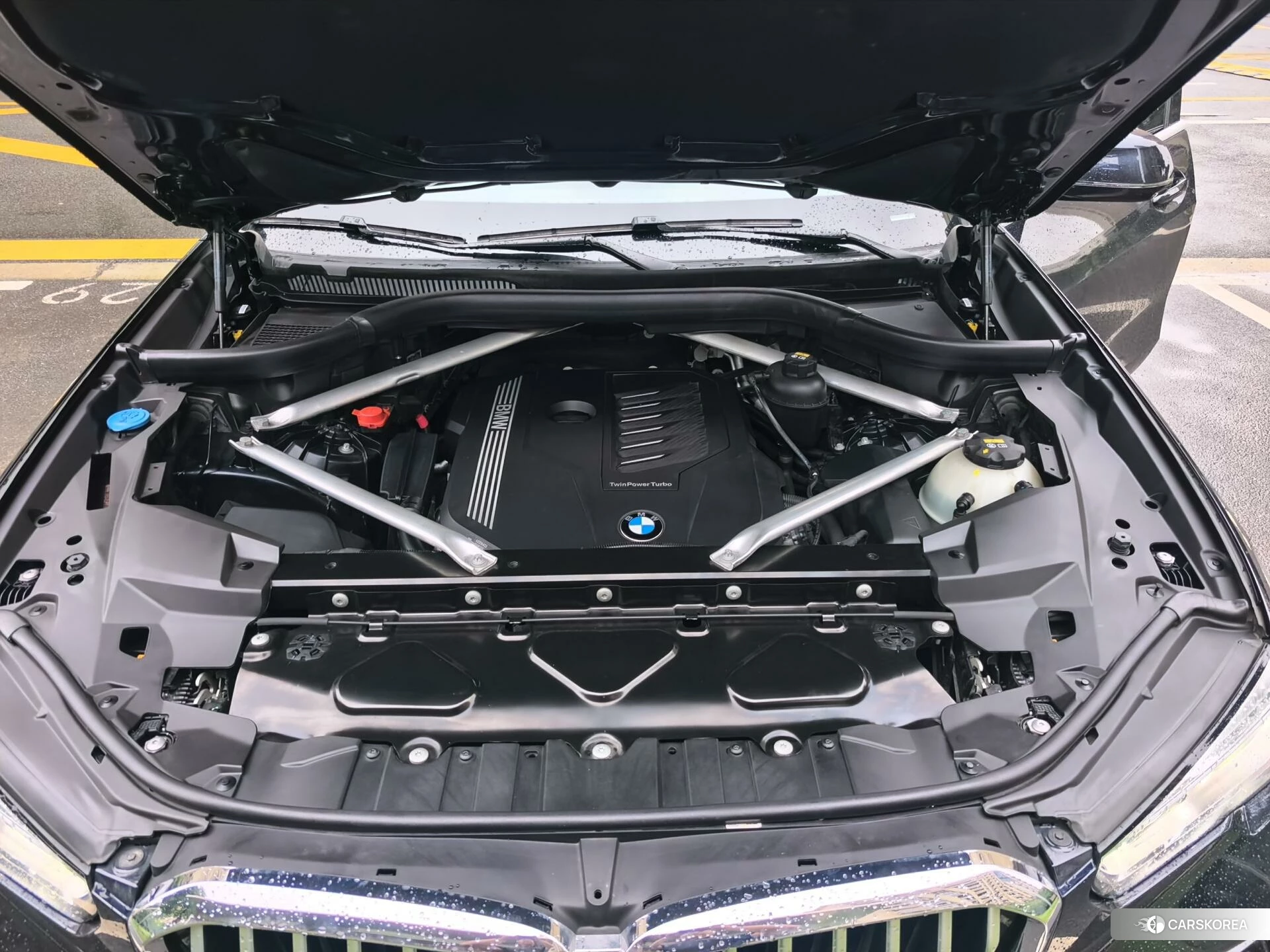 BMW X5 (imported) 2021 Черный из Китая